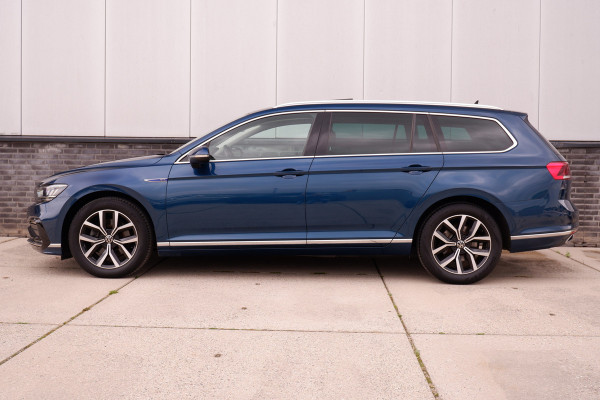 Volkswagen Passat Variant 1.4 TSI PHEV GTE Business | Pano | Elek. Trekhaak | Camera | Carplay | Navi | LED