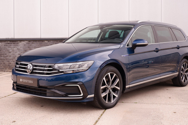 Volkswagen Passat Variant 1.4 TSI PHEV GTE Business | Pano | Elek. Trekhaak | Camera | Carplay | Navi | LED