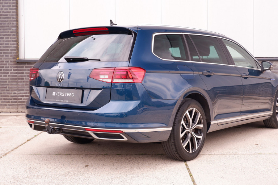 Volkswagen Passat Variant 1.4 TSI PHEV GTE Business | Pano | Elek. Trekhaak | Camera | Carplay | Navi | LED
