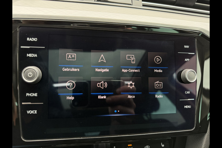 Volkswagen Passat Variant 1.4 TSI PHEV GTE Business | Pano | Elek. Trekhaak | Camera | Carplay | Navi | LED