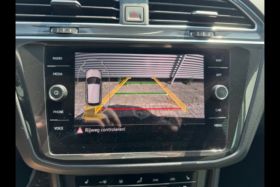 Volkswagen Tiguan 1.5 TSI Hybrid 245PK,Elegance ,Automaat,trekhaak,Nav,Carplay,Camera,Stoelverwarming,Cruisecontrol,