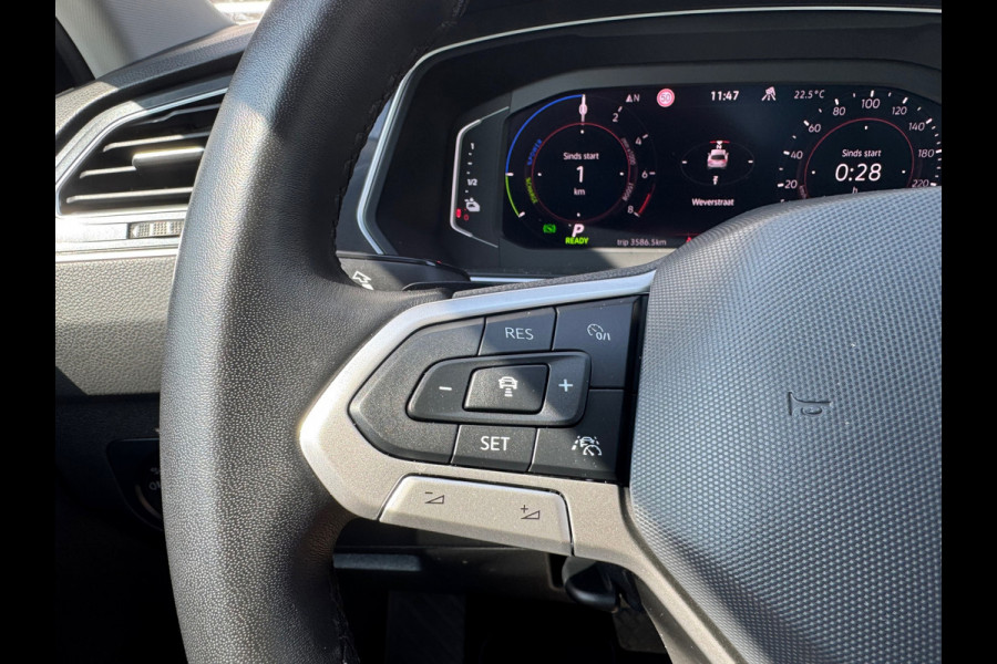 Volkswagen Tiguan 1.5 TSI Hybrid 245PK,Elegance ,Automaat,trekhaak,Nav,Carplay,Camera,Stoelverwarming,Cruisecontrol,