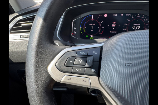 Volkswagen Tiguan 1.5 TSI Hybrid 245PK,Elegance ,Automaat,trekhaak,Nav,Carplay,Camera,Stoelverwarming,Cruisecontrol,