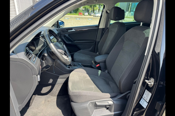 Volkswagen Tiguan 1.5 TSI Hybrid 245PK,Elegance ,Automaat,trekhaak,Nav,Carplay,Camera,Stoelverwarming,Cruisecontrol,