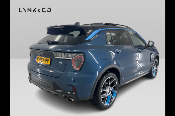 Lynk & Co 01 1.5 262pk Plug-in Pano.dak DAB 360°Cam Stoelverw. Carplay