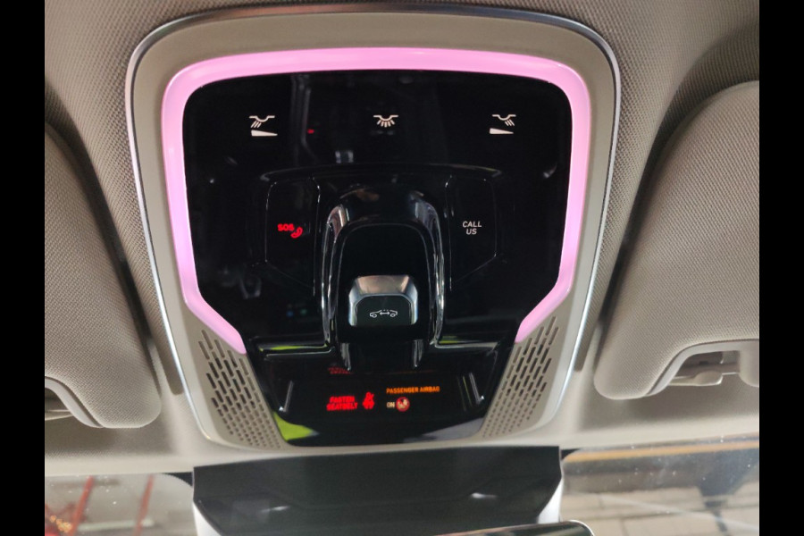 Lynk & Co 01 1.5 262pk Plug-in Pano.dak DAB 360°Cam Stoelverw. Carplay