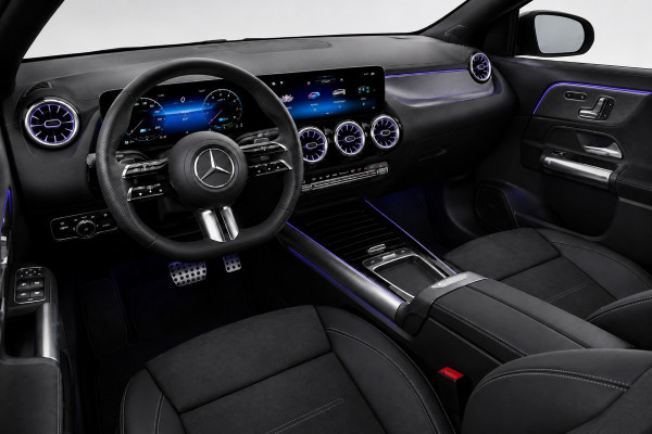 Mercedes-Benz GLA 250 e AMG Line | Pano Night Carplay