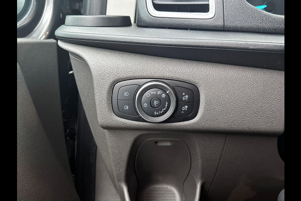 Ford Transit Custom 300 2.0 TDCI L2H1 Limited Dubbele Cabine Automaat Navigatie Airco 2 Schuifdeuren Trekhaak Parkeersensoren Carplay DAB