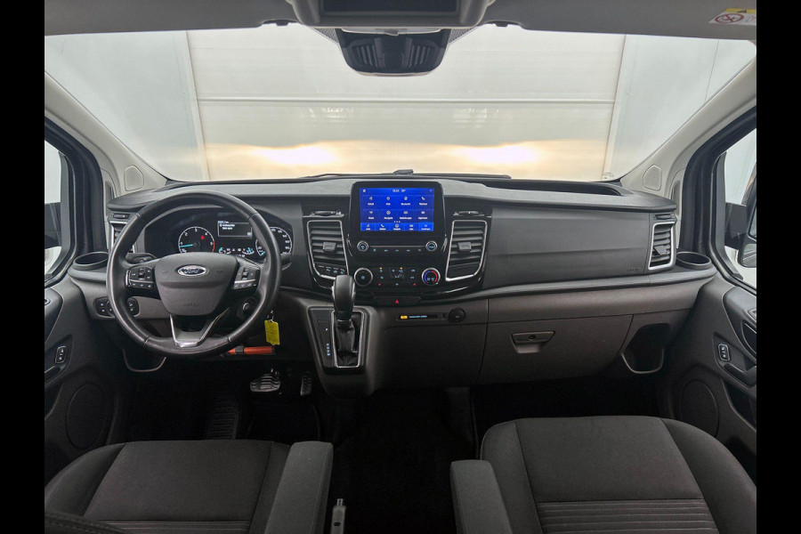 Ford Transit Custom 300 2.0 TDCI L2H1 Limited Dubbele Cabine Automaat Navigatie Airco 2 Schuifdeuren Trekhaak Parkeersensoren Carplay DAB