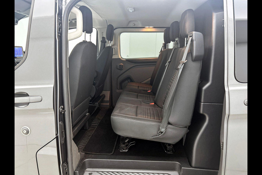 Ford Transit Custom 300 2.0 TDCI L2H1 Limited Dubbele Cabine Automaat Navigatie Airco 2 Schuifdeuren Trekhaak Parkeersensoren Carplay DAB