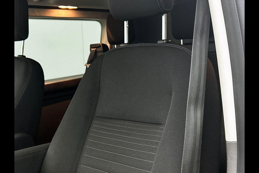 Ford Transit Custom 300 2.0 TDCI L2H1 Limited Dubbele Cabine Automaat Navigatie Airco 2 Schuifdeuren Trekhaak Parkeersensoren Carplay DAB