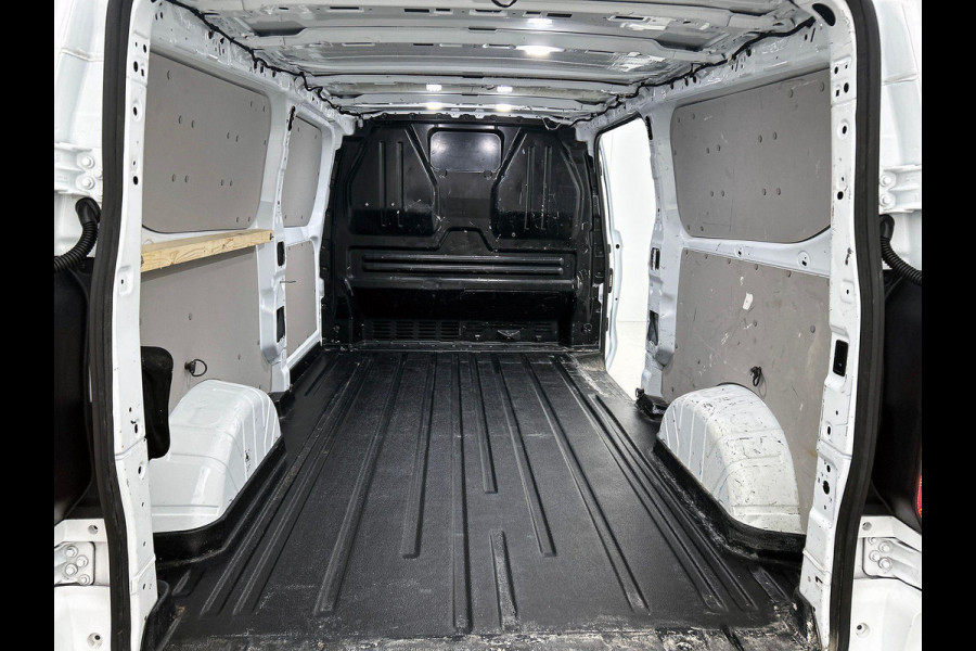 Ford Transit Custom 300 2.0 TDCI L2H1 Trend Automaat Airco Cruise Navigatie Parkeersensoren Camera Carplay/ Android auto