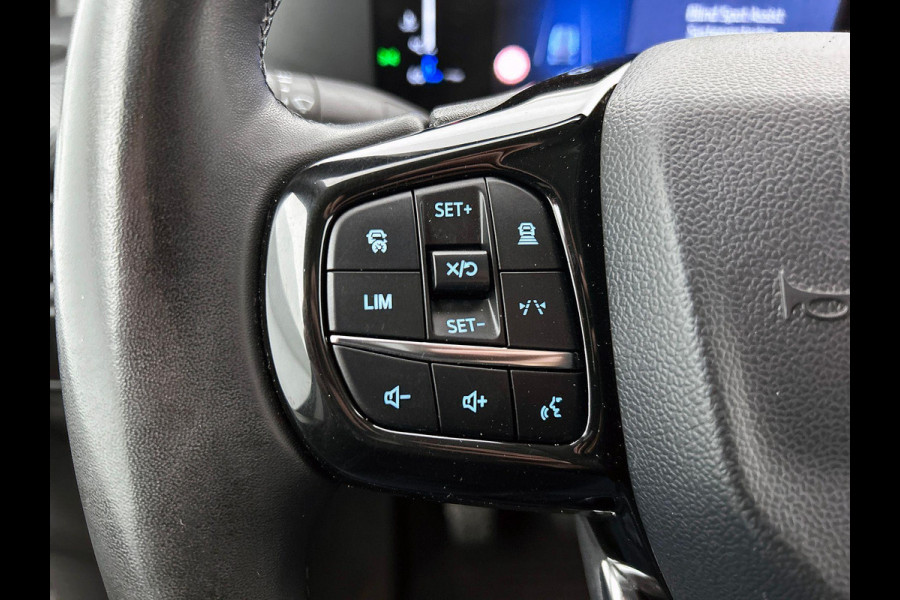 Ford Transit Custom 300 2.0 TDCI L2H1 Trend Automaat Airco Cruise Navigatie Parkeersensoren Camera Carplay/ Android auto