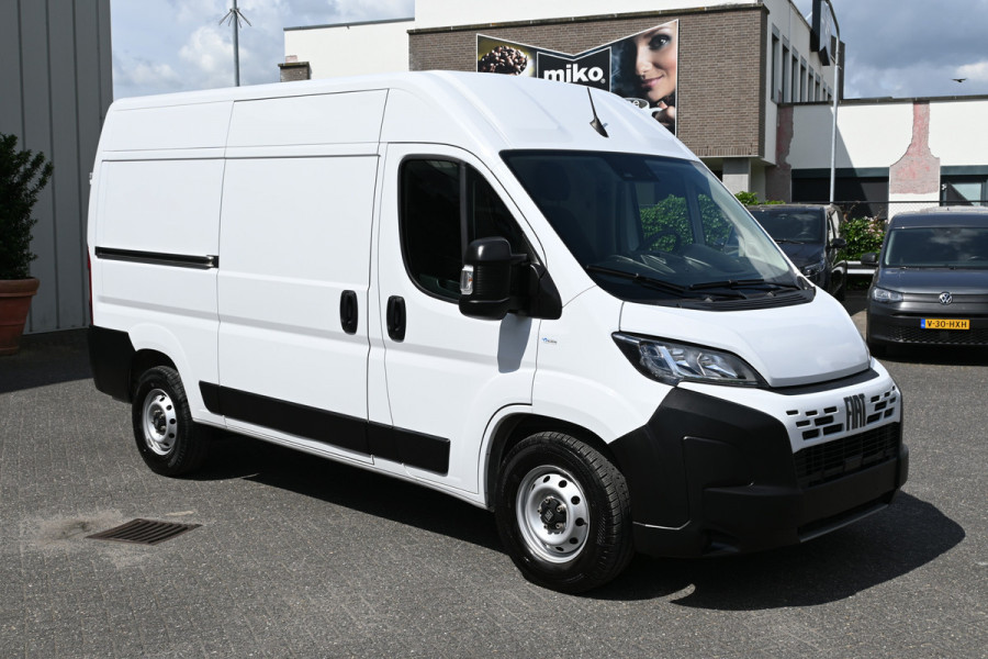 Fiat Ducato 2.2 MultiJet 140 pk L2H2 3.5t Airco, Camera