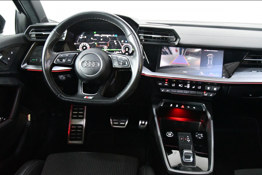 Audi A3 SPORTBACK 35 TFSI 3x S-line edition, Pano, B&O, Cam