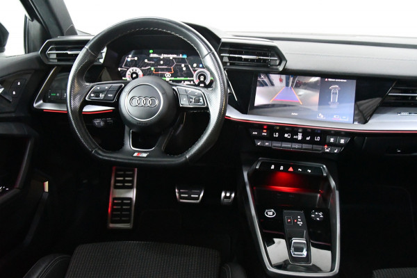 Audi A3 SPORTBACK 35 TFSI 3x S-line edition, Pano, B&O, Cam