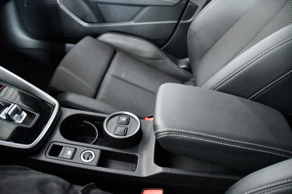 Audi A3 SPORTBACK 35 TFSI 3x S-line edition, Pano, B&O, Cam