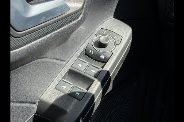 Ford Kuga 2.5 PHEV ST-Line | Elec.Trekhaak | Apple Carplay | Camera voor en achter | Winterpack | Lane assist | park assist | B&O Audio | Fabrieksgarantie tot 24-9-2028