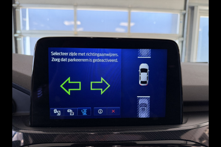 Ford Kuga 2.5 PHEV ST-Line | Elec.Trekhaak | Apple Carplay | Camera voor en achter | Winterpack | Lane assist | park assist | B&O Audio | Fabrieksgarantie tot 24-9-2028