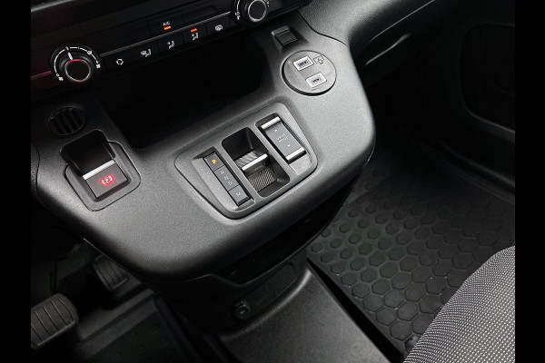 Opel Combo 1.5 BlueHDi 130PK L2 Automaat Apple Carplay / Android Auto Navigatie Trekhaak Airco Camera Cruise Control Parkeersensoren V+A DAB