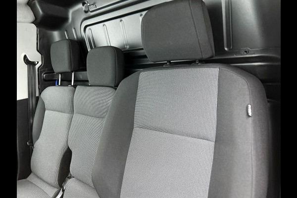 Opel Combo 1.5 BlueHDi 130PK L2 Automaat Apple Carplay / Android Auto Navigatie Trekhaak Airco Camera Cruise Control Parkeersensoren V+A DAB