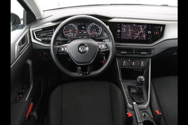 Volkswagen Polo 1.0 TSI Comfortline | Carplay | Adaptive cruise | Navigatie | Airco | DAB | Bluetooth
