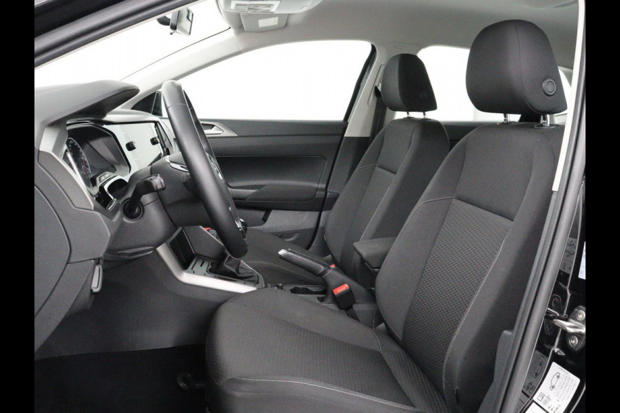 Volkswagen Polo 1.0 TSI Comfortline | Carplay | Adaptive cruise | Navigatie | Airco | DAB | Bluetooth