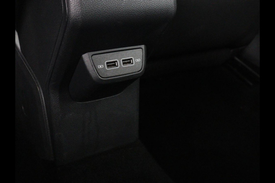 Volkswagen Polo 1.0 TSI Comfortline | Carplay | Adaptive cruise | Navigatie | Airco | DAB | Bluetooth