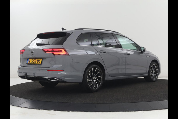 Volkswagen Golf 1.5 TSI Style | Matrix LED | Camera | Carplay | Trekhaak | Massage | Memory | Sfeerverlichting | Adaptive cruise | Digital Cockpit | Parkeerhulp | File Assistent | Climate control | Bluetooth
