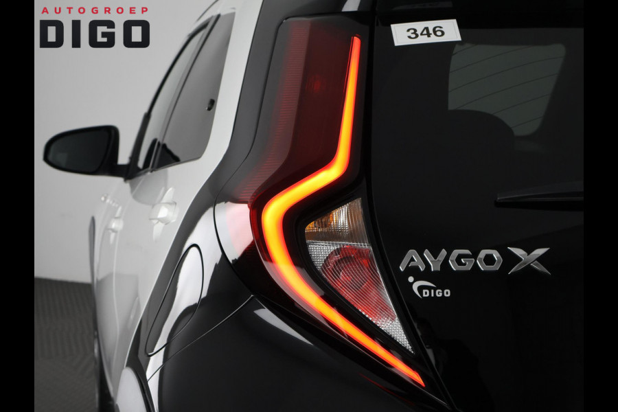 Toyota Aygo X 1.0 VVT-i MT Pulse Bi-Tone | Apple Carplay & AndroidAUTO | Climate Control | Lichtmetalen velgen |