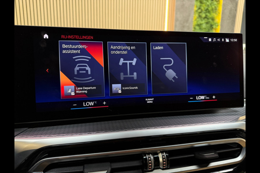 BMW 3-serie 330e High Executive|M-SPORT|LCI|PANO|HuD|MEMORY|KEYLESS|CARPLAY|DEALERONDERHOUDEN|AMBIENT LIGHT|GARANTIE|292PK|BOMVOL!