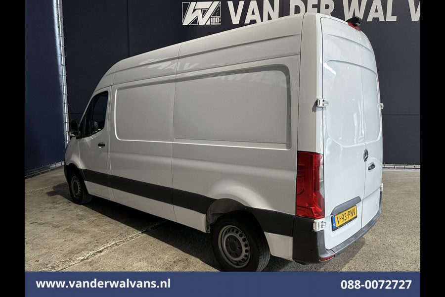 Mercedes-Benz Sprinter 314 CDI 143pk L2H2 Euro6 Airco | Camera | Apple Carplay | Android Auto Parkeersensoren, Bijrijdersbank