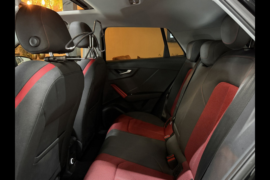 Audi Q2 2.0 TFSI Quattro Sport|Black on Black|Groot Navi|B&O|Pano|Virtual Cockpit|Dodehoek|Afneembare Trekhaak|Keyless|Rijklaar