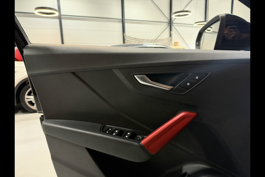 Audi Q2 2.0 TFSI Quattro Sport|Black on Black|Groot Navi|B&O|Pano|Virtual Cockpit|Dodehoek|Afneembare Trekhaak|Keyless|Rijklaar
