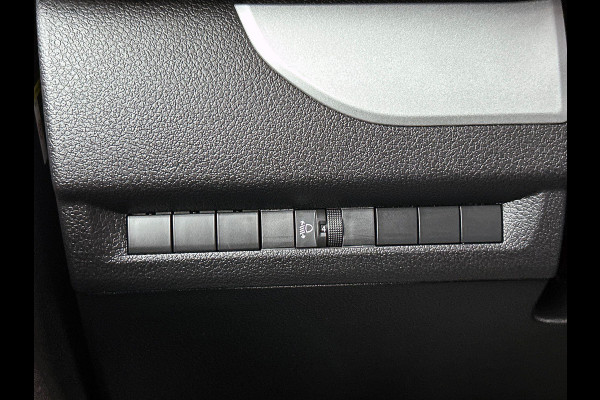 Opel Vivaro 2.0 CDTI L3H1 145PK Dubbele Cabine Edition Airco Navigatie Trekhaak Carplay
