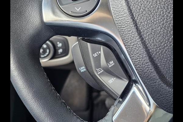 Ford Transit Connect 1.5 EcoBlue L2 Trend Airco | Navigatie | Achteruitrijcamera | Stoelverwarming | Bijna nieuwstaat!
