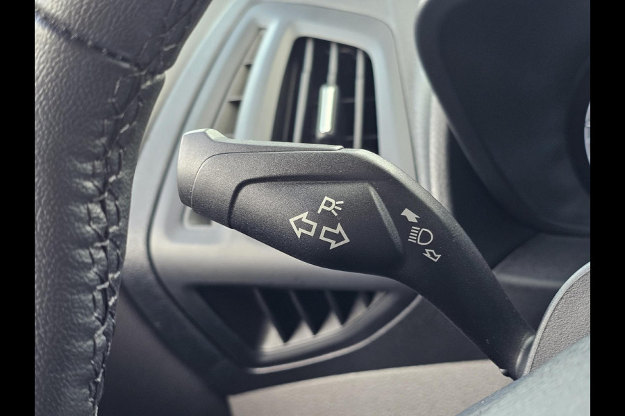 Ford Transit Connect 1.5 EcoBlue L2 Trend Airco | Navigatie | Achteruitrijcamera | Stoelverwarming | Bijna nieuwstaat!
