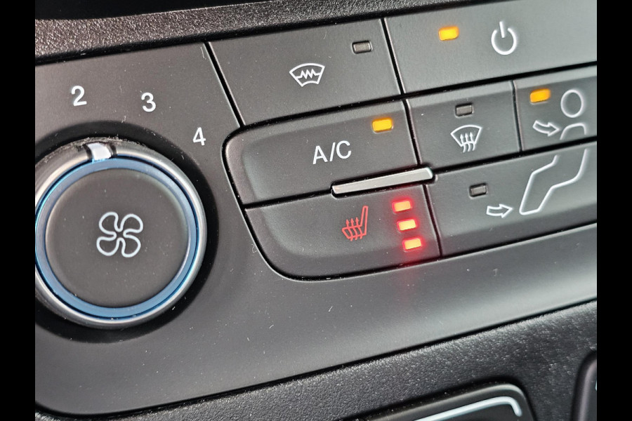 Ford Transit Connect 1.5 EcoBlue L2 Trend Airco | Navigatie | Achteruitrijcamera | Stoelverwarming | Bijna nieuwstaat!
