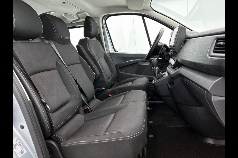 Renault Trafic 2.0 Blue dC1 150PK L2H1 Dubbele Cabine Automaat Navigatie Airco Betimmering Trekhaak Camera Parkeer sensoren  Dab