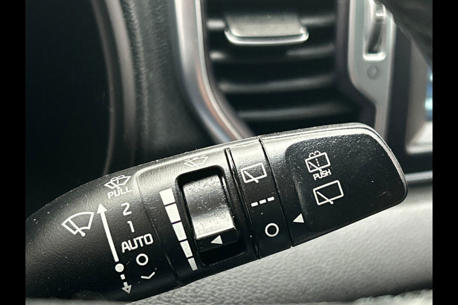 Kia Sportage 1.6 GDI DynamicLine | Origineel NL | Trekhaak | Cruise/Control | Camera | Navigatie | Carplay | Lane Assist |