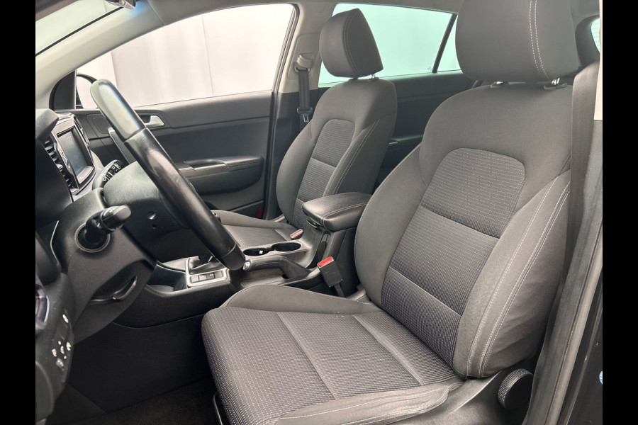 Kia Sportage 1.6 GDI DynamicLine | Origineel NL | Trekhaak | Cruise/Control | Camera | Navigatie | Carplay | Lane Assist |