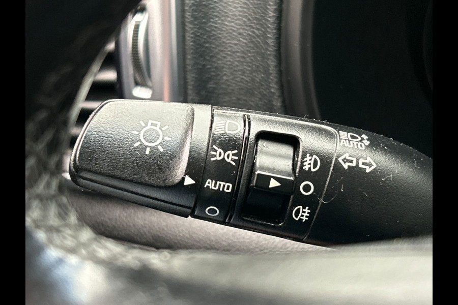 Kia Sportage 1.6 GDI DynamicLine | Origineel NL | Trekhaak | Cruise/Control | Camera | Navigatie | Carplay | Lane Assist |