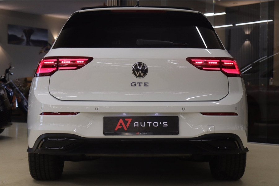 Volkswagen Golf 1.4 eHybrid GTE /PANO/IQLIGHT/CAM/CARPLAY/ACC/LANE ASSIST/VOL