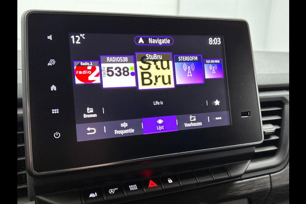 Renault Trafic 2.0 Blue dCi 150PK T30 L2H1 Advance Automaat Navigatie Airco Lichtmetalen velgen Betimmering Trekhaak Camera Parkeer sensoren Dab