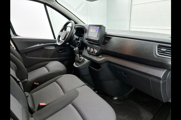 Renault Trafic 2.0 Blue dCi 150PK T30 L2H1 Advance Automaat Navigatie Airco Lichtmetalen velgen Betimmering Trekhaak Camera Parkeer sensoren Dab