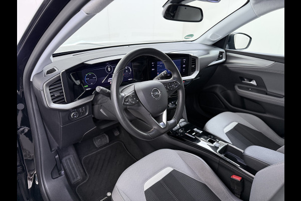 Opel Mokka Electric Level 2 50kWh Warmtepomp Trekhaak Adap.Cruise Navi 360°Camera Ecc Apple Carplay Android Auto Pdc SOH 85% Keyless Lmv Led Privacy Glas Isofix Dealeronderhouden Origineel Nederlandse Auto