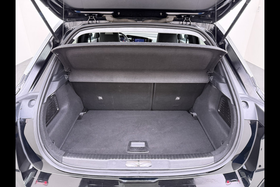 Opel Mokka Electric Level 2 50kWh Warmtepomp Trekhaak Adap.Cruise Navi 360°Camera Ecc Apple Carplay Android Auto Pdc SOH 85% Keyless Lmv Led Privacy Glas Isofix Dealeronderhouden Origineel Nederlandse Auto