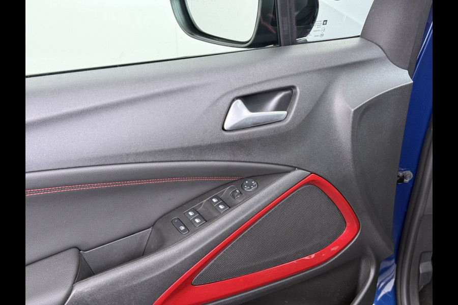 Opel Crossland 1.2 Turbo GS Line Navi 360°Camera Trekhaak AGR-Comfort Stoel Android Auto Apple Carplay Cruise Control Airco Pdc Stoel+Stuur+Voorruitverwarming Led Lmv 16" Pivacy Glas Isofix DAB 1e Eigenaar Dealeronderhouden Origineel Nederlandse Auto