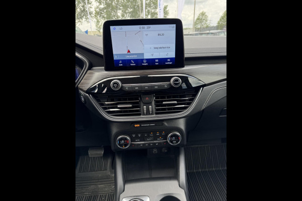 Ford Kuga 2.5 PHEV Vignale 225pk | Wegklapbare Trekhaak | Winterpack | Volledig lederen interieur | 1.500kg Trekgewicht