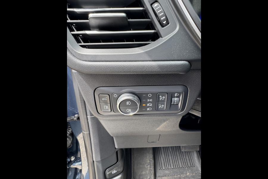 Ford Kuga 2.5 PHEV Vignale 225pk | Wegklapbare Trekhaak | Winterpack | Volledig lederen interieur | 1.500kg Trekgewicht